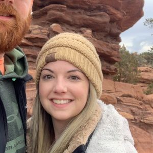 Meet your Posher, Brooke